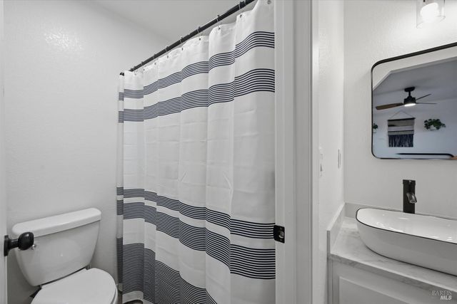 19004 Deer Hill Rd, Hidden Valley Lake, CA 95467