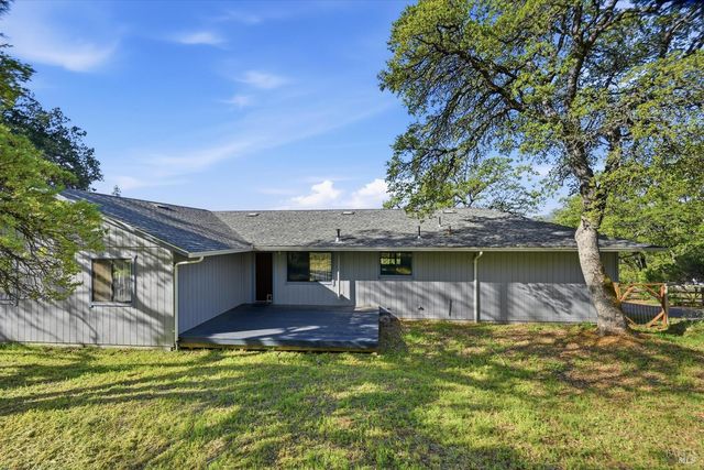 19004 Deer Hill Rd, Hidden Valley Lake, CA 95467