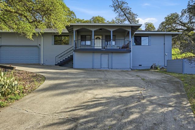 19004 Deer Hill Rd, Hidden Valley Lake, CA 95467