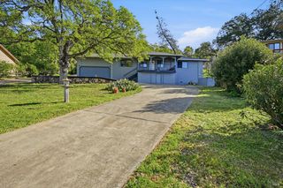 19004 Deer Hill Rd, Hidden Valley Lake, CA 95467