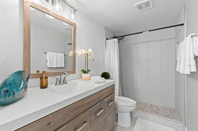 2614 COVE CAY DRIVE 106, Clearwater, FL 33760