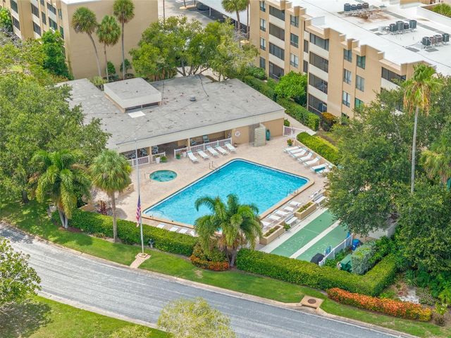2614 COVE CAY DRIVE 106, Clearwater, FL 33760