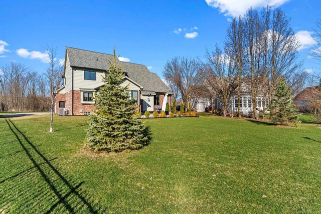5833 Westwood Drive, Grand Blanc, MI 48439
