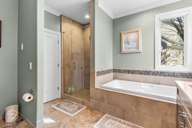 5833 Westwood Drive, Grand Blanc, MI 48439