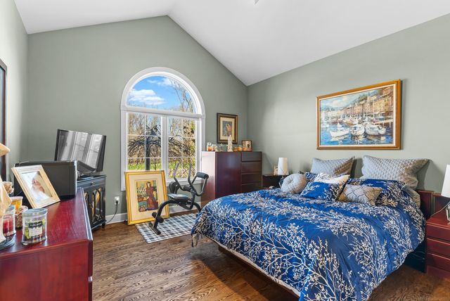 5833 Westwood Drive, Grand Blanc, MI 48439