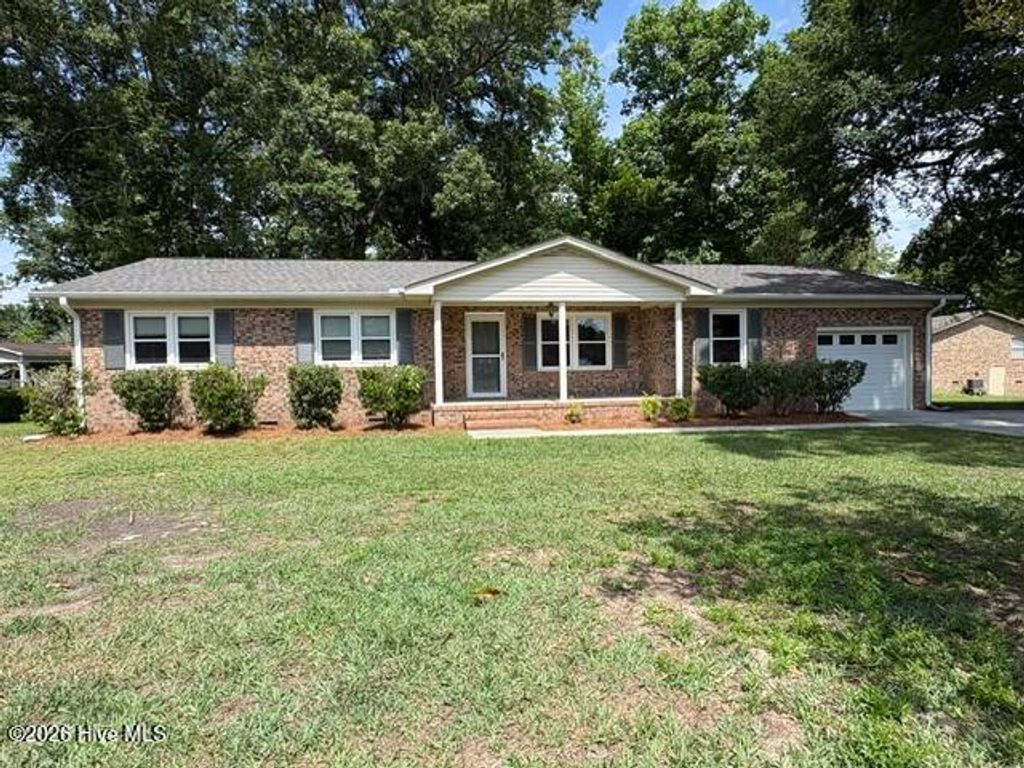 206 Tom Avenue, Castle Hayne, NC 28429