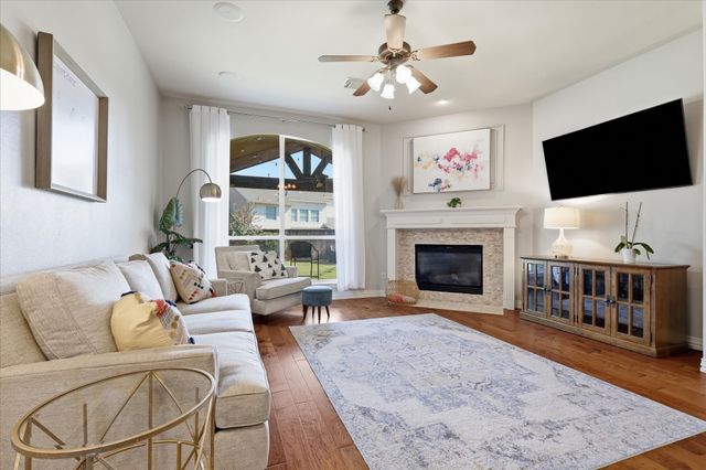 541 Hunter Street, Lantana, TX 76226
