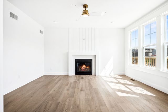 5017 Finlen Lane, Bloomington, IL 61705