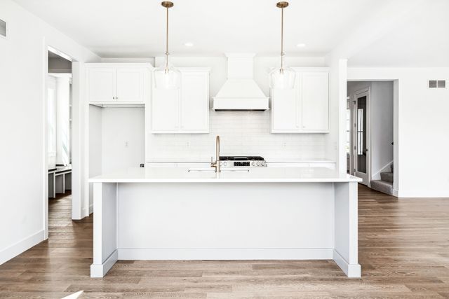 5017 Finlen Lane, Bloomington, IL 61705