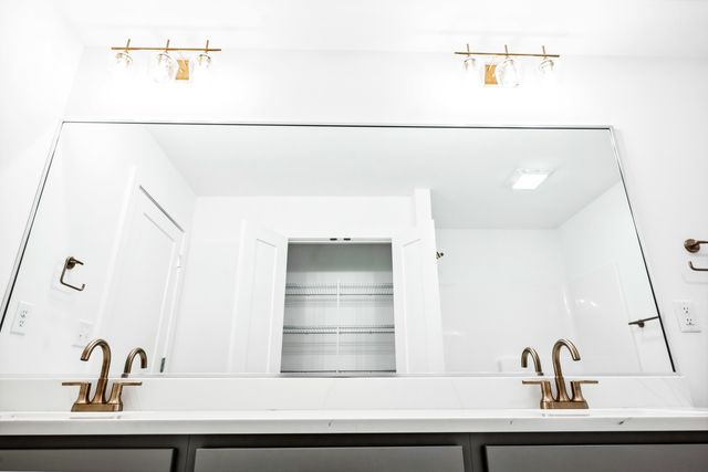 5017 Finlen Lane, Bloomington, IL 61705