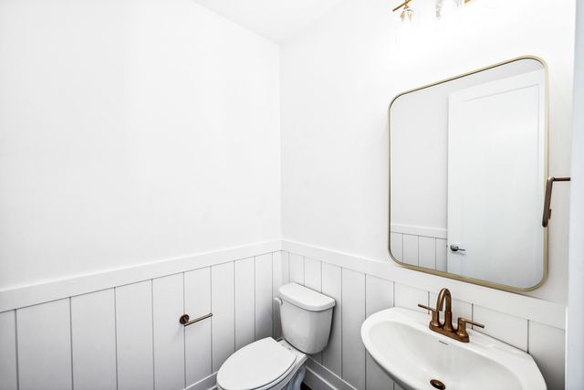 5017 Finlen Lane, Bloomington, IL 61705