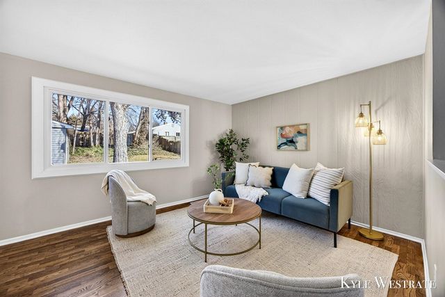 1561 Beech Street, Wyoming, MI 49509