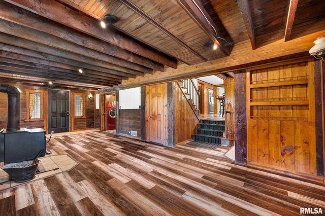 12628 TOWERLINE Road, Pekin, IL 61554