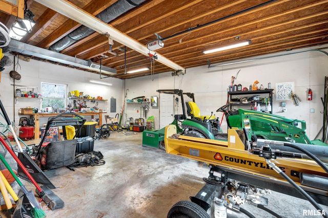 12628 TOWERLINE Road, Pekin, IL 61554