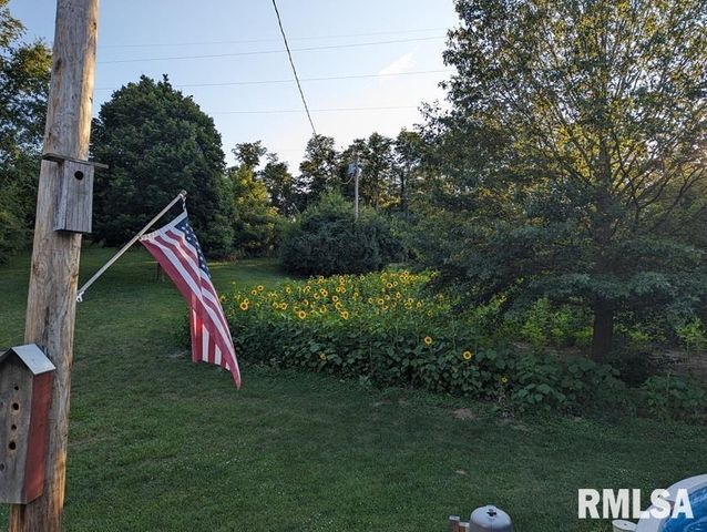 12628 TOWERLINE Road, Pekin, IL 61554