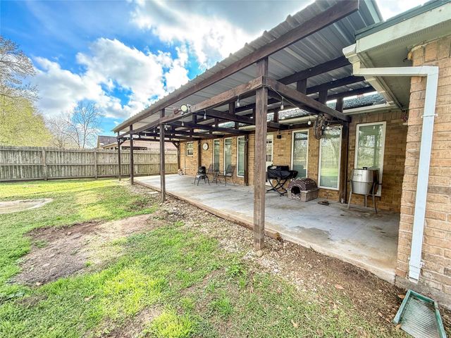 2495 County Road 769 C, Brazoria, TX 77422