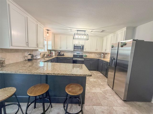 2495 County Road 769 C, Brazoria, TX 77422