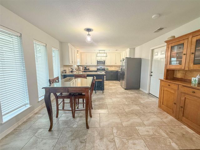 2495 County Road 769 C, Brazoria, TX 77422