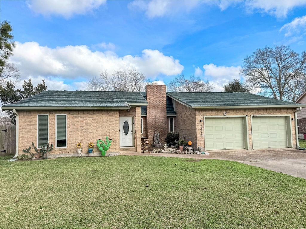2495 County Road 769 C, Brazoria, TX 77422