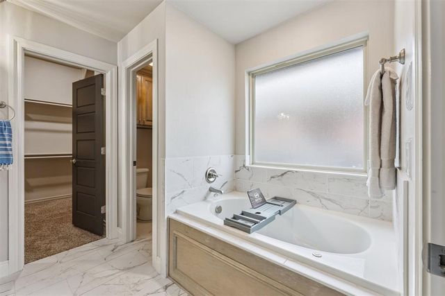 5916 Grandby Road, Edmond, OK 73034