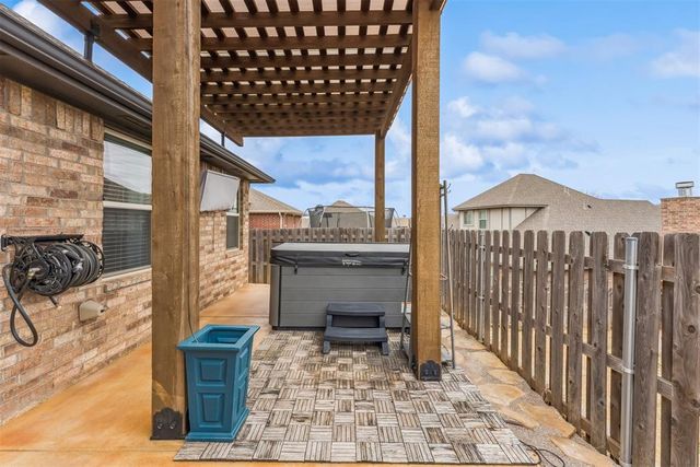 5916 Grandby Road, Edmond, OK 73034