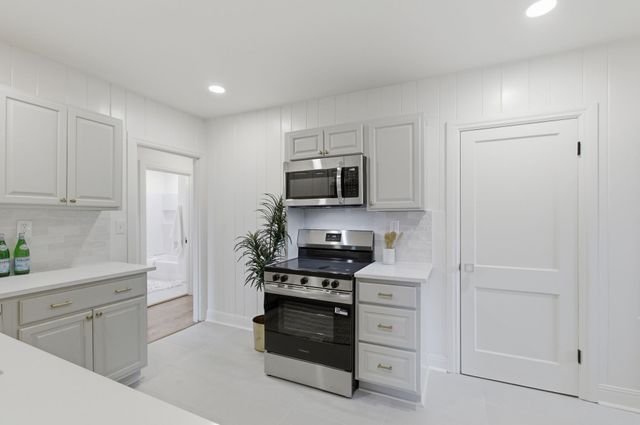 103 College St, Smyrna, TN 37167