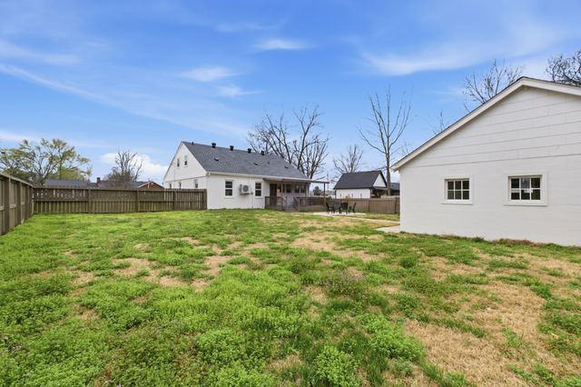 103 College St, Smyrna, TN 37167