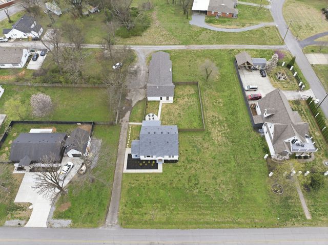 103 College St, Smyrna, TN 37167