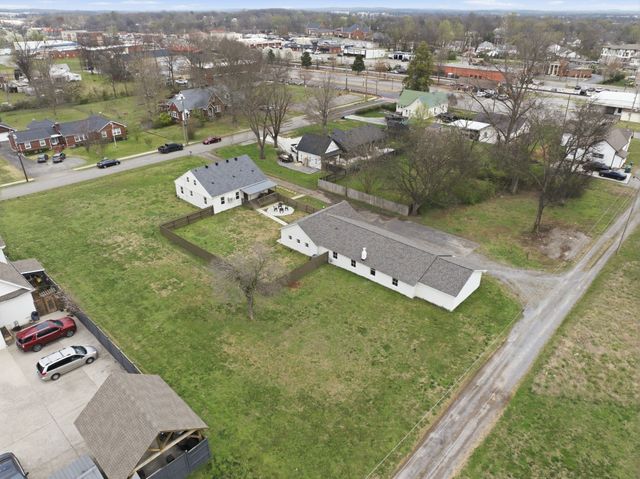 103 College St, Smyrna, TN 37167