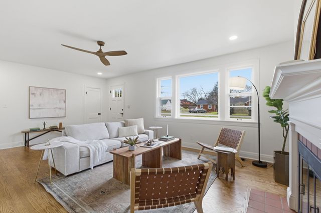 103 College St, Smyrna, TN 37167