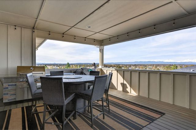 3781 SW 43rd Street, Redmond, OR 97756