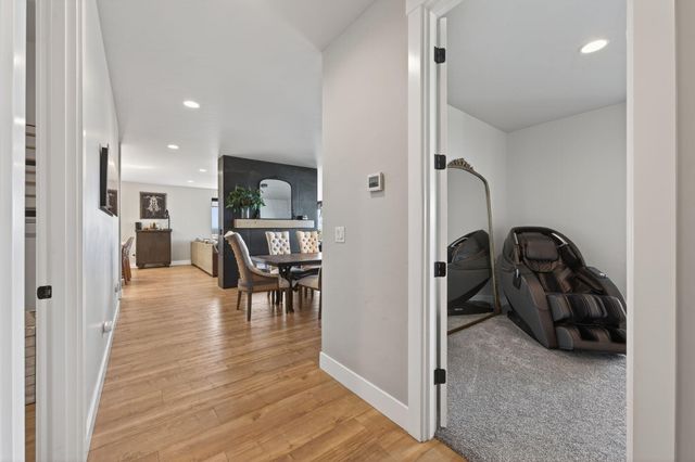 3781 SW 43rd Street, Redmond, OR 97756