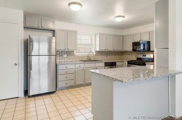 14343 S Oklahoma Boulevard, Glenpool, OK 74033