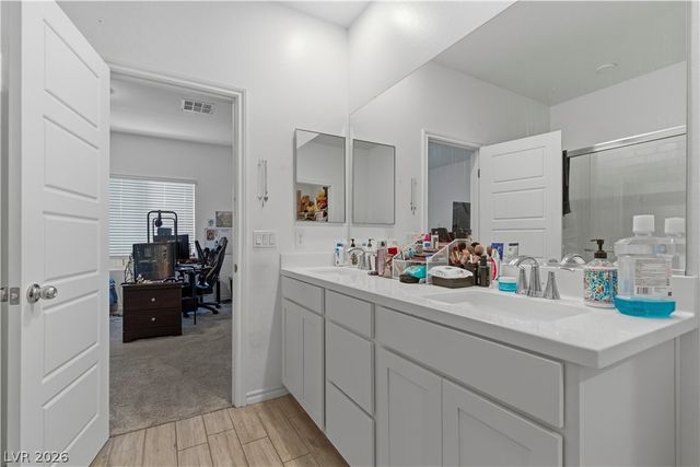 3724 Canis Minor Lane 21103, Henderson, NV 89052