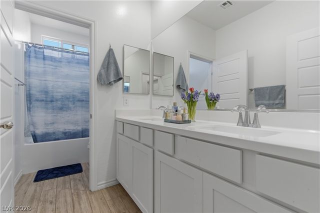 3724 Canis Minor Lane 21103, Henderson, NV 89052