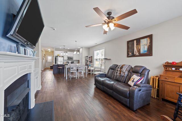 207 Balboa Pw Parkway, Clayton, NC 27520