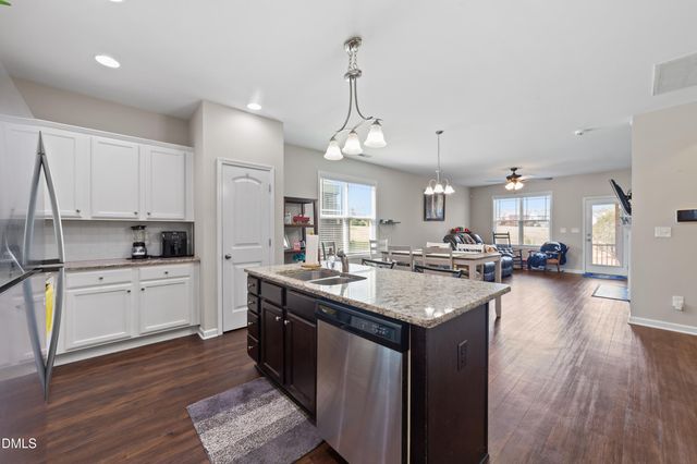 207 Balboa Pw Parkway, Clayton, NC 27520