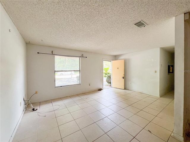 6226 SW 10TH PLACE, Gainesville, FL 32607