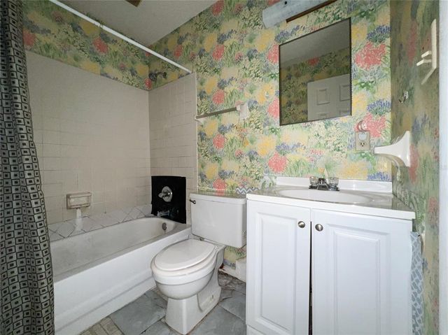 6226 SW 10TH PLACE, Gainesville, FL 32607