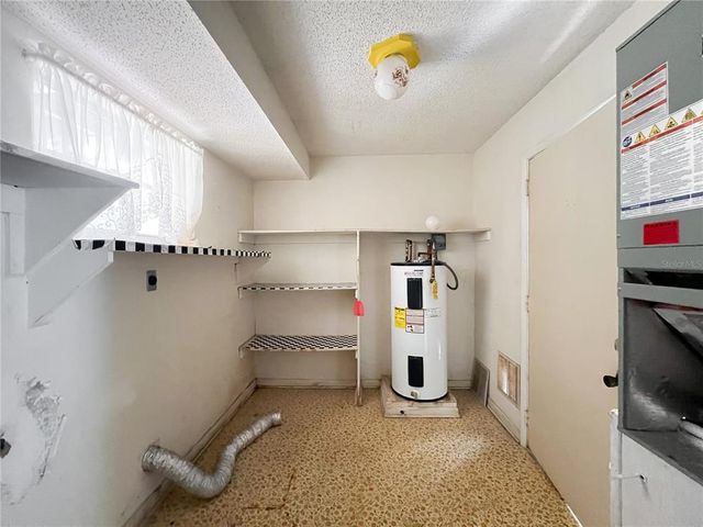 6226 SW 10TH PLACE, Gainesville, FL 32607