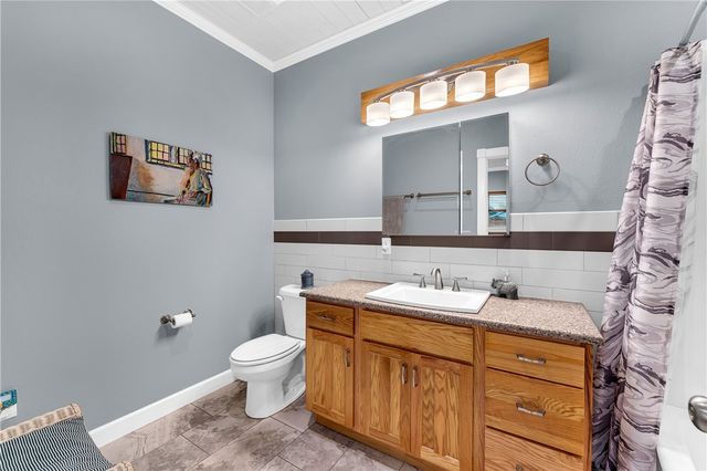 14469 Highland Church Road, Fayetteville, AR 72704