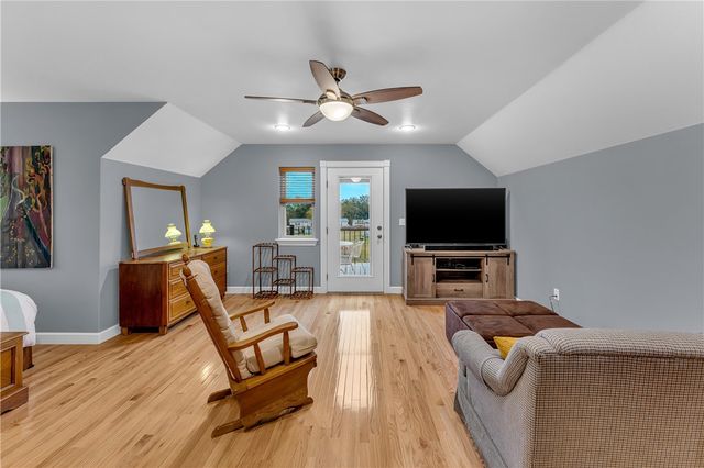 14469 Highland Church Road, Fayetteville, AR 72704