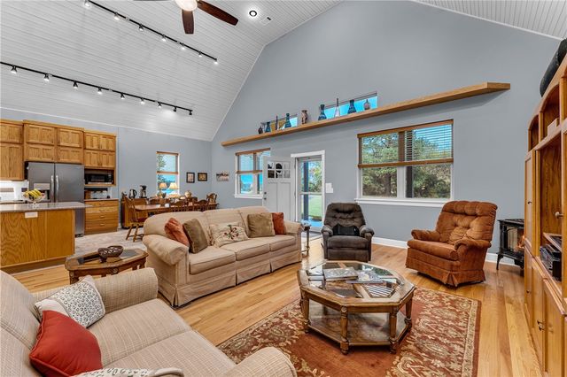 14469 Highland Church Road, Fayetteville, AR 72704