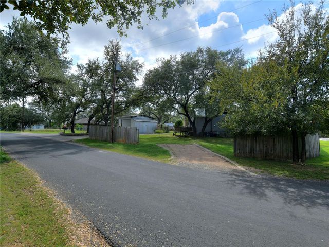 1702 Saracen RD, Austin, TX 78733