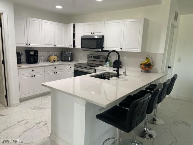 3914 NW 33rd AVE, Cape Coral, FL 33993