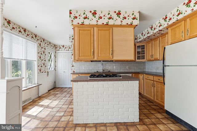 3123 N EAST AVE, Vineland, NJ 08360