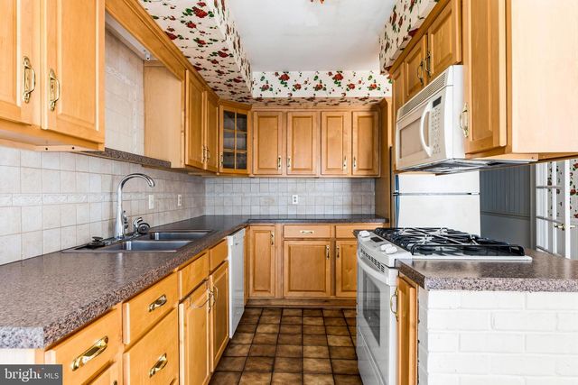 3123 N EAST AVE, Vineland, NJ 08360
