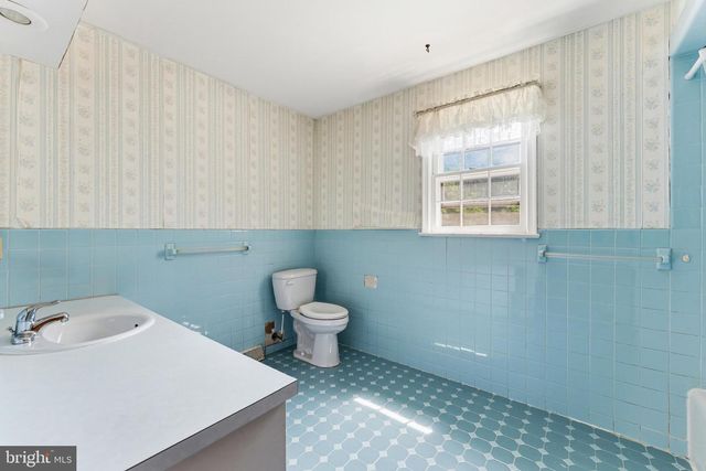 3123 N EAST AVE, Vineland, NJ 08360