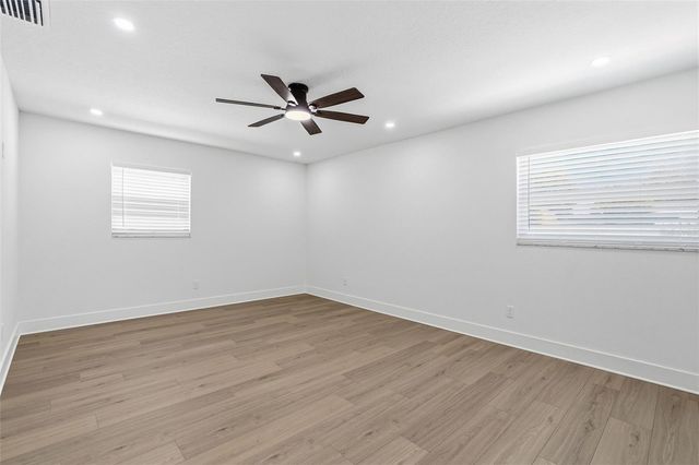 3314 W AILEEN STREET, Tampa, FL 33607