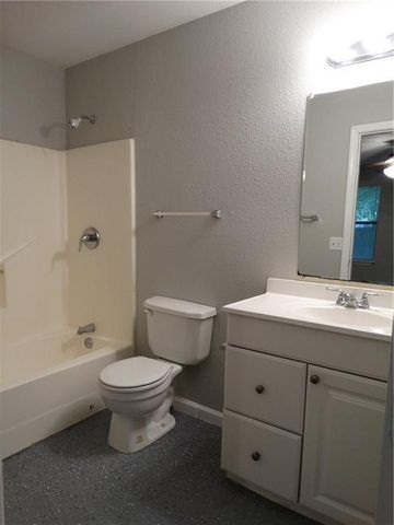 5105 Spruce CV A, Austin, TX 78744